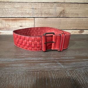 Beautiful Vintage genuine leather red belt. Size L